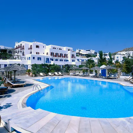 Kamari Hotel 3*